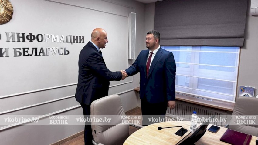 Марат Марков дал эксклюзивное интервью сотруднику редакции «Кобринский вестник». О чем говорили министр и блогер?