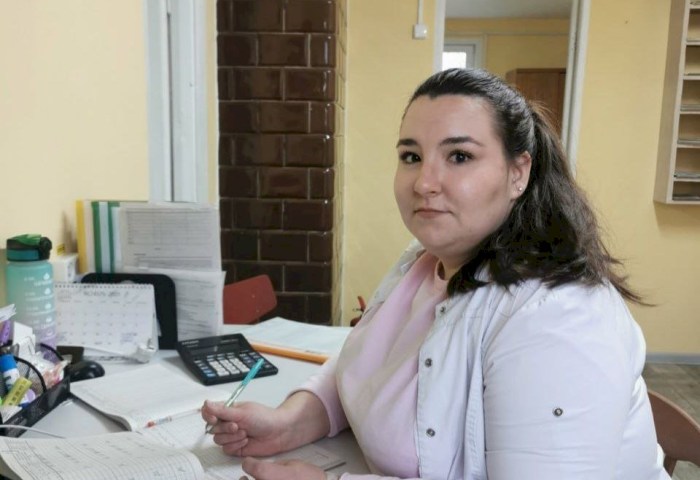 Фельдшар-акушэр Балоцкага ФАПа Вольга Лебедзь: «Дапамагаць хворым на шляху да выздараўлення... Што можа быць высакародней!»