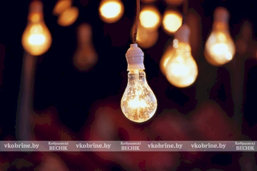 Узнали график отключения света в Кобринском районе на 29 и 30 декабря - ищите свой адрес
