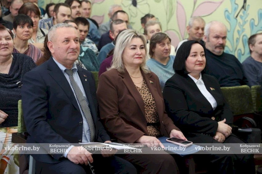 Сердце, открытое людям - в Кобринском социальном пансионате «Никольский» чествовали работников социальной защиты