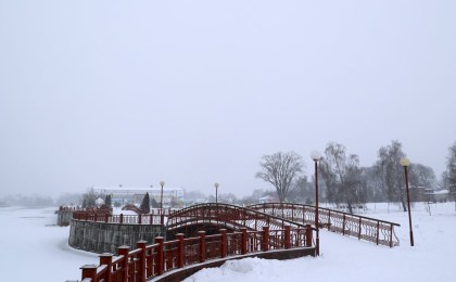 Мусорный след «веселья“, или как навести порядок на Кобринской набережной