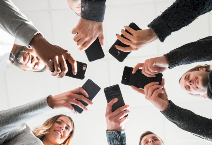 «Мой 2016-й»: какие смартфоны выбирали тогда и сейчас?