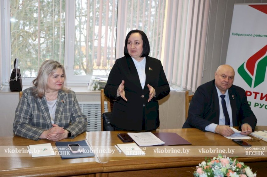 От мониторинга цен до туристического потенциала Кобринщины: насыщенная рабочая неделя депутата Полины Василюк в родном округе