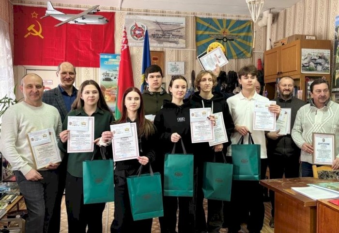 В Кобрине наградили лучших юных стрелков