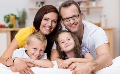 От беременности до трёх лет: на какую помощь могут рассчитывать родители в Беларуси