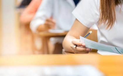 ЦЭ-2026: кому можно с телефоном, каким учителям запрещен вход и что нельзя писать на руках