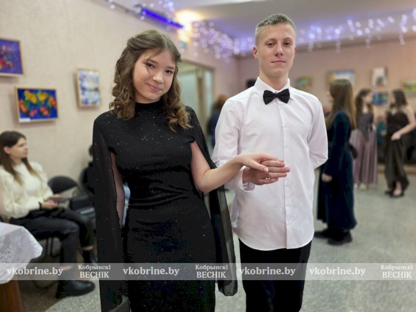 Когда танцует душа: в Кобрине прошел 10-й юбилейный бал православной молодежи (ВИДЕО)