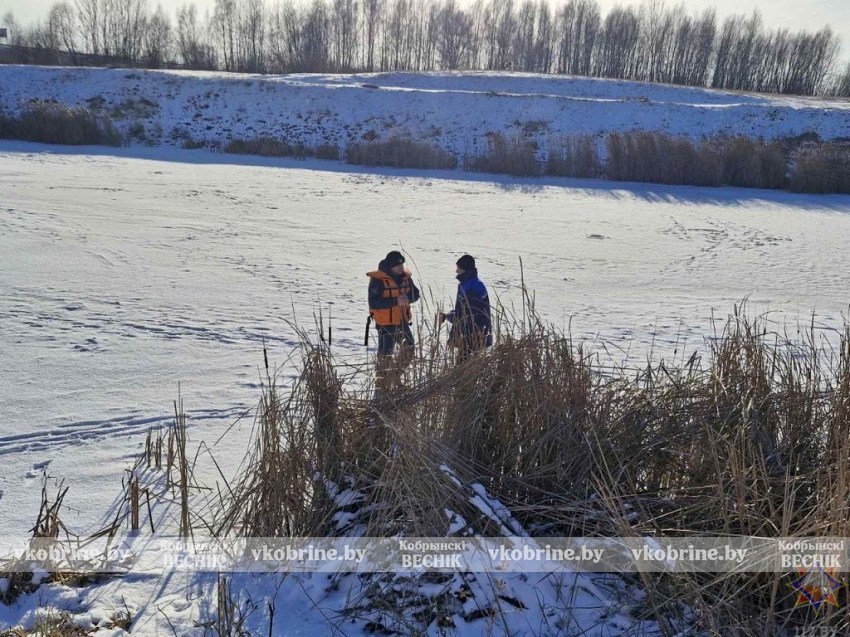 Ледзяны патруль - кобрынскія выратавальнікі выйшлі на вадаёмы раёна