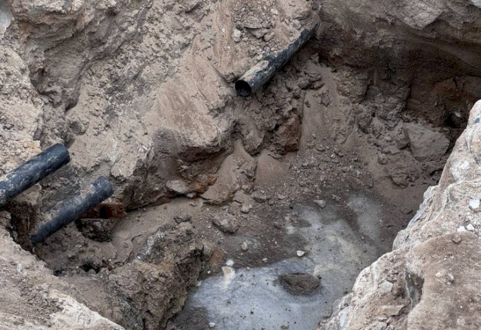 Работа без выходных: специалисты делают все возможное, чтобы вернуть воду потребителям на Кобринщине (ВИДЕО)