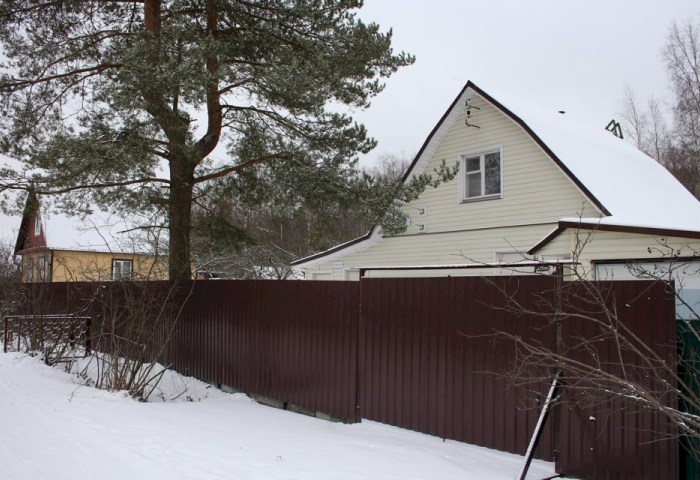 Когда дача становится «ничьей»: как закон оценивает пустующие участки и дома