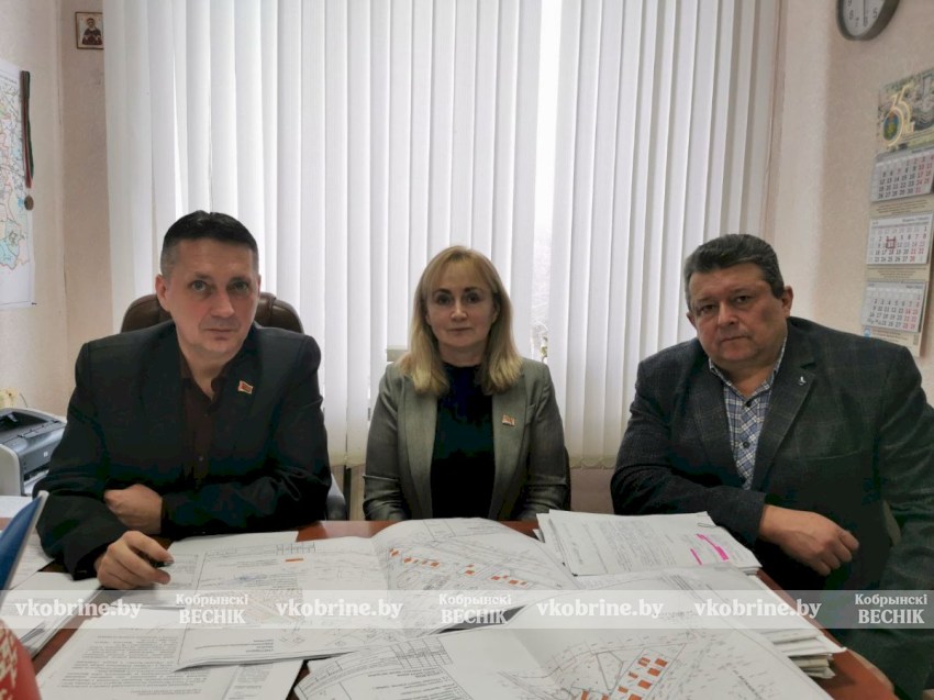 Земля - национальное достояние: будни кобринских землеустроителей