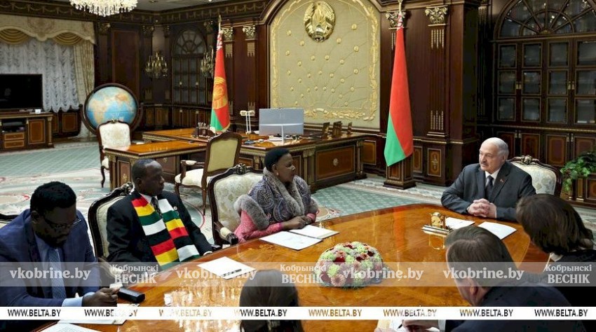 Большая «конспирология», мгновенные задачи и проект для Африки. Итоги недели Президента