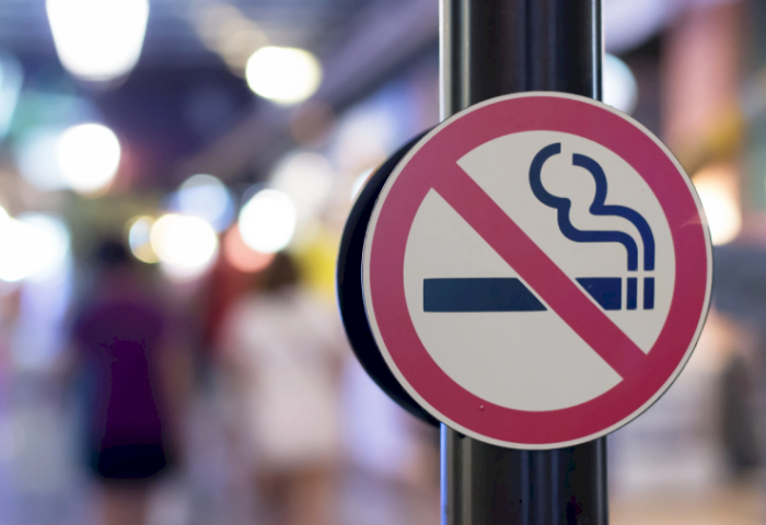 Бездымный этикет: где нельзя курить, чтобы не иметь проблем с законом