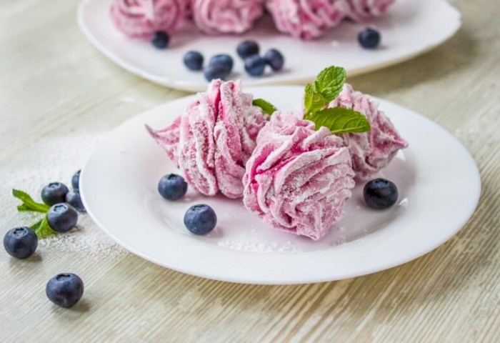 Мучают утренние мигрени? Врачи советуют перекусить на ночь