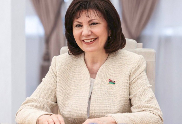 Поздравление председателя Совета Республики Национального собрания Натальи Кочановой с Днем женщин!