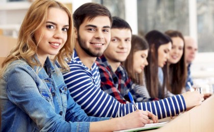 Студентам в Беларуси повысят стипендии, но не всем