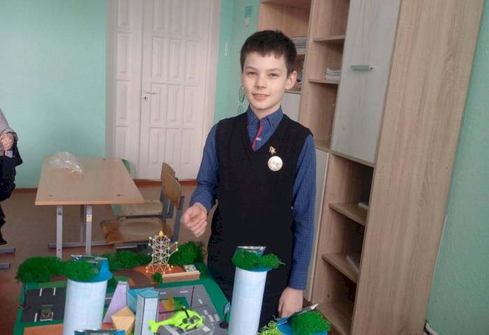 Под куполом мечты - четвероклассник из Залесья Егор Гранько и его город будущего