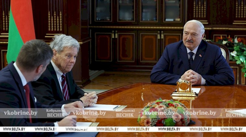 «Большая сделка» с США, либерализация в интересах женщин и виды на урожай. Итоги недели Президента