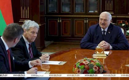 «Большая сделка» с США, либерализация в интересах женщин и виды на урожай. Итоги недели Президента