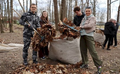 Вместе дружно, вместе чисто! Акция «Чистый парк» объединяет кобринчан