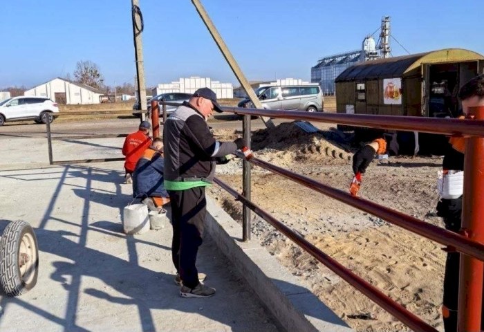 Трудовой десант в Повитье: от слов — к делу