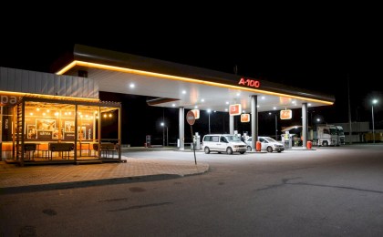 Война подняла цены — соседи выбрали нас: президент о новом тренде на АЗС