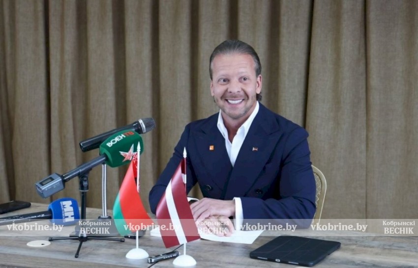 «Большой диалог» вопреки всему: латвийский политик Алексей Росликов бросил вызов своей стране и приехал в Минск