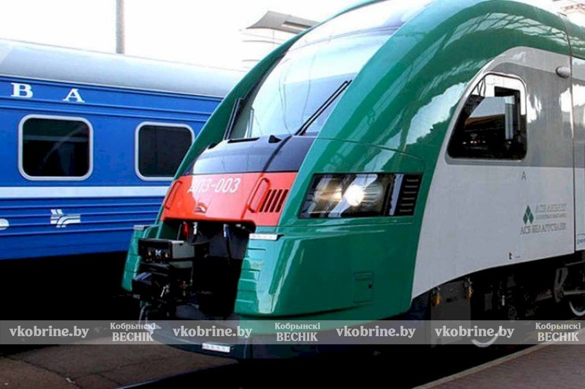 БЖД назначила 60 дополнительных поездов на праздники – теперь их больше 100