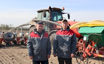 План - 2180 гектаров: аграрии из Батчей первыми в районе начали сев кукурузы