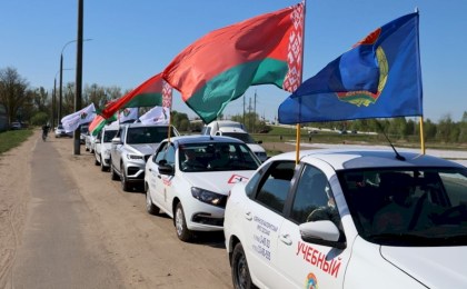 Автопробег «Дорогой Победы» прошел по памятным местам Кобринского района