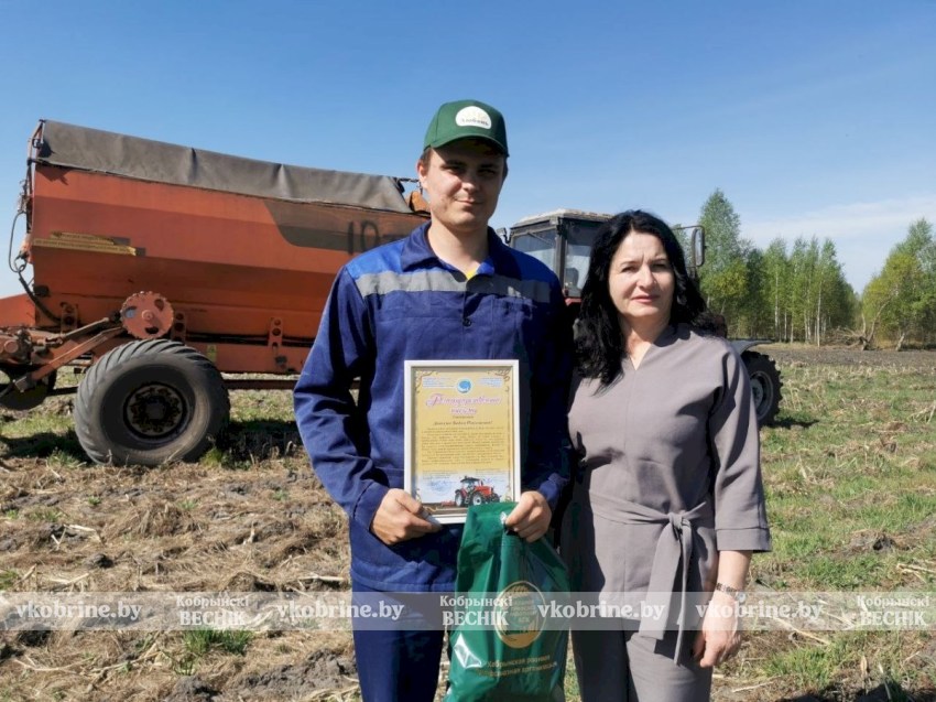 Золотые кадры полей: акция «Лучший механизатор» на Кобринщине набирает обороты