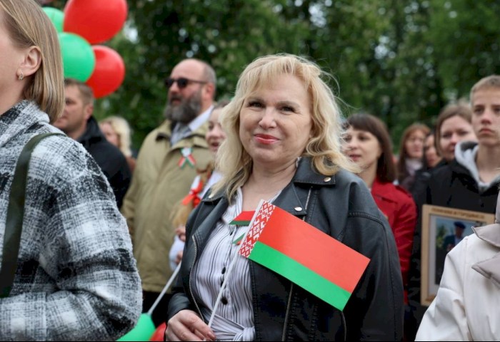 Победный аккорд единства: акция «Споем «День Победы» вместе» отозвалась в сердце каждого кобринчанина