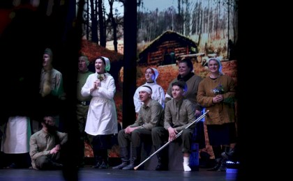 Июньский набат и майский вальс: на сцене Кобринского Дворца культуры ожила история подвига
