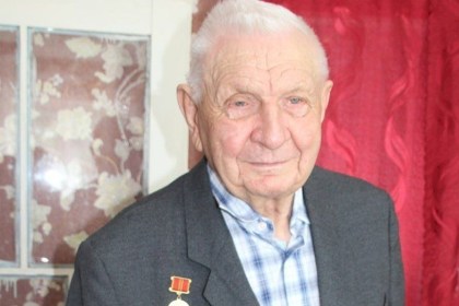 Душа компании и человек труда: Николай Коренчук из Андроново отметил свой 90-летний юбилей