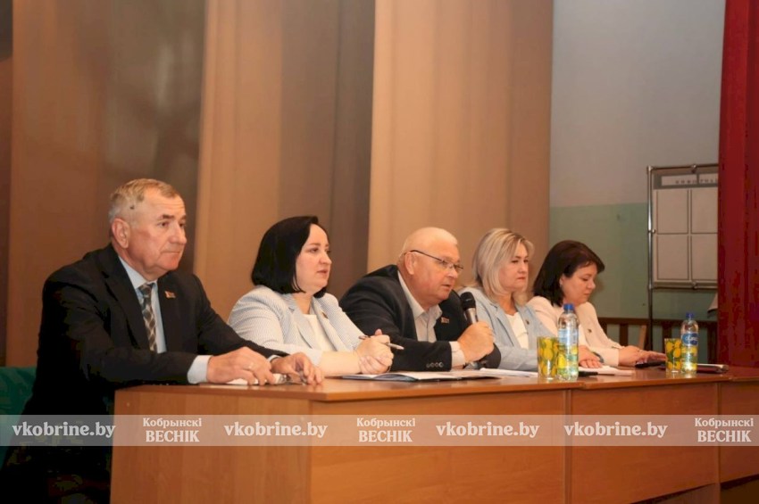 «Помнить, чтобы не допустить подобного»: в агрогородке Повитье прошел Единый день информирования