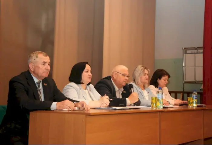 «Помнить, чтобы не допустить подобного»: в агрогородке Повитье прошел Единый день информирования