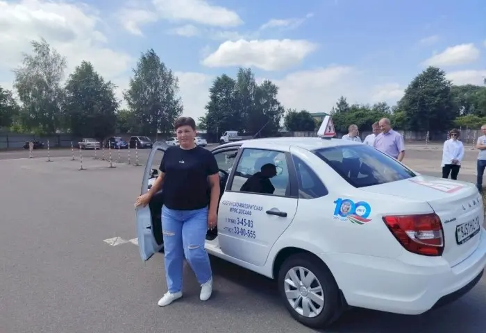 Экзамен для профи: в Кобрине выбрали лучших наставников автошкол Брестчины