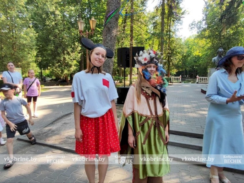 Мыльное шоу, мощные байки и море музыки: молодежный праздник в Кобрине удался на славу! ФОТОРЕПОРТАЖ