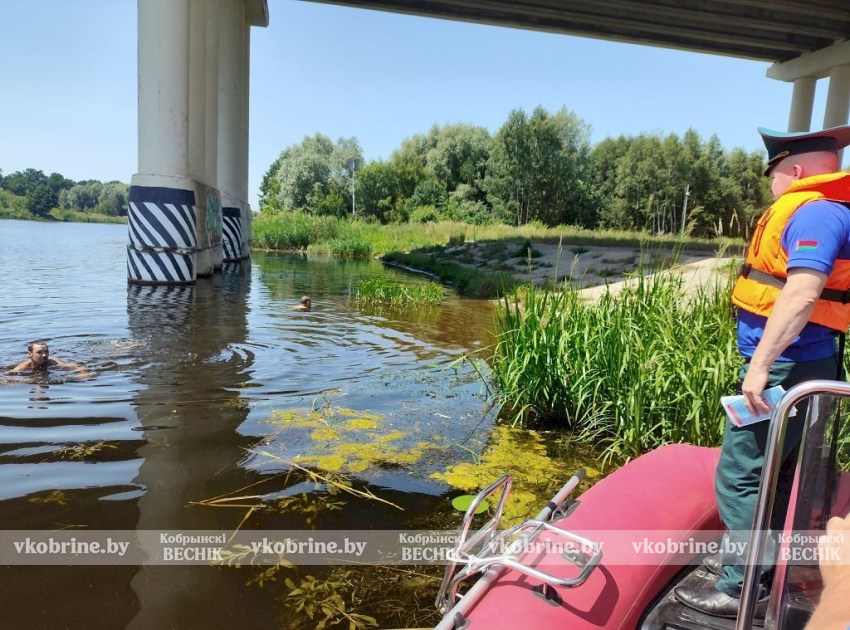 Спасатели, ОСВОД и милиция провели усиленные рейды на водоемах Кобринского района