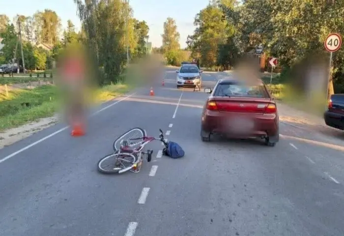 Под колесами авто и байка: в Кобринском районе за два дня в ДТП травмированы три человека