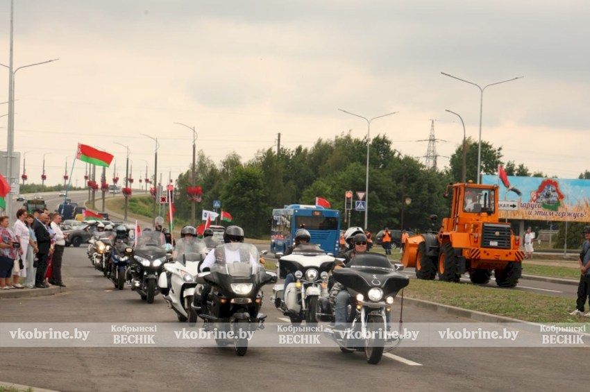 Республиканская – для удобства кобринчан: в День Независимости в городе торжественно открыли новую улицу