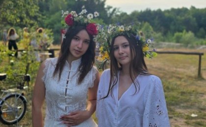 Папоротник, венки и тайны предков: купальская сказка в агроусадьбе «Васильково»