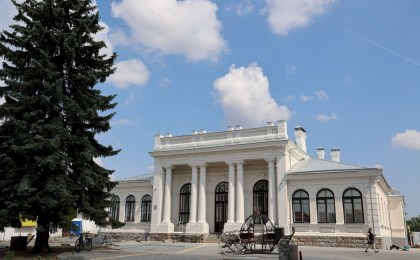 Обновленный ЗАГС откроет двери со дня на день:  как оживает архитектурная жемчужина Кобрина