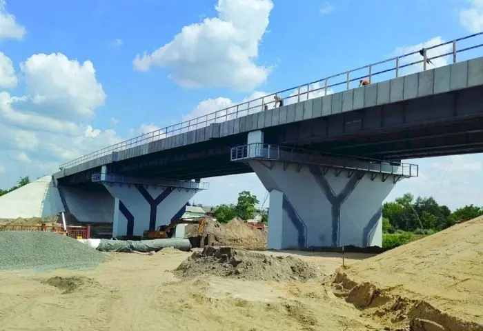 «Старый» мост на новый лад: процесс близится к завершению
