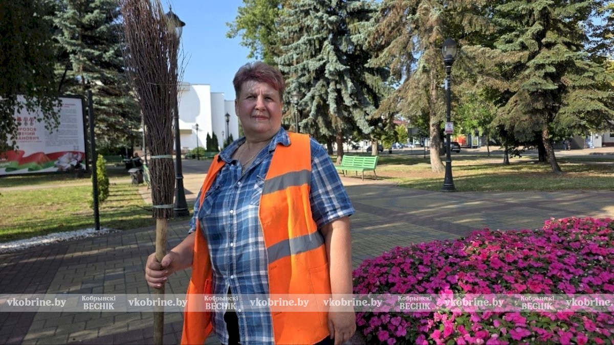 Краски, уют и чистота: Кобрин вовсю преображается к празднику! ФОТОФАКТ