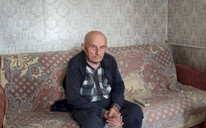 Корни держат крепко: старейший житель Повитья Павел Собчук отметил 95-летие в родном доме