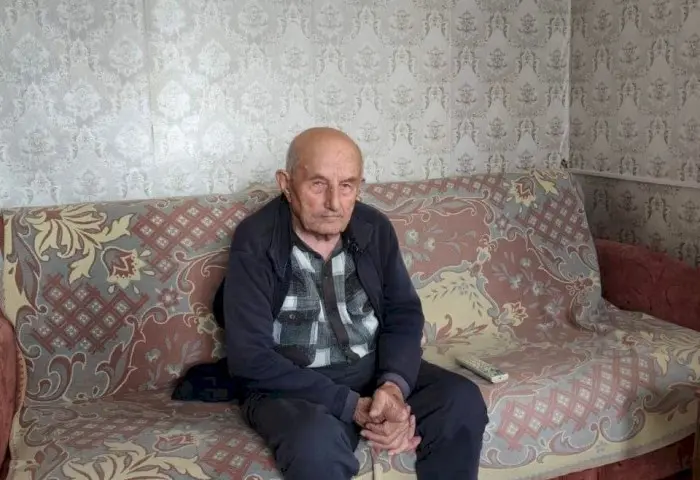 Корни держат крепко: старейший житель Повитья Павел Собчук отметил 95-летие в родном доме