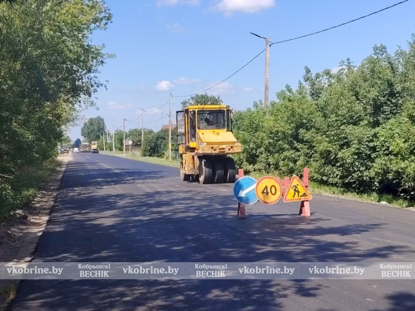 Маршрут на «Дажынкі»: в Остромичах развернулся масштабный ремонт дорог. ФОТОФАКТ