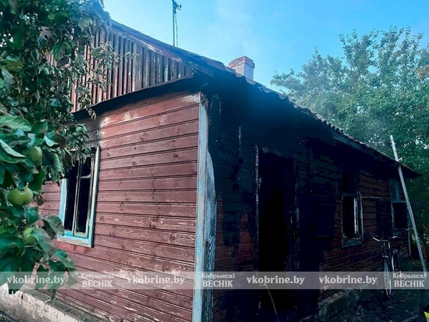 В Кобрине мужчина погиб при ночном пожаре в арендованной квартире