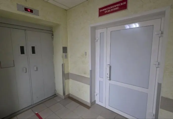 Новые кровати и рентген на колёсах: как преобразилось травматологическое отделение в Кобрине